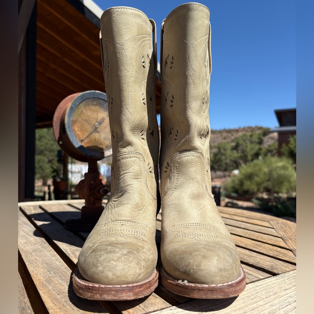FRYE Campus Austin Boots - Picture 10 of 15